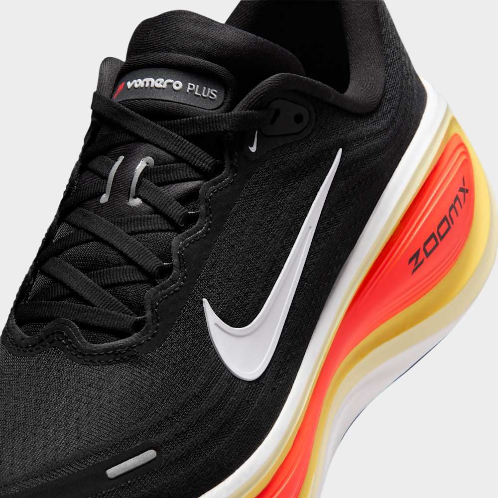 Nike Vomero Plus