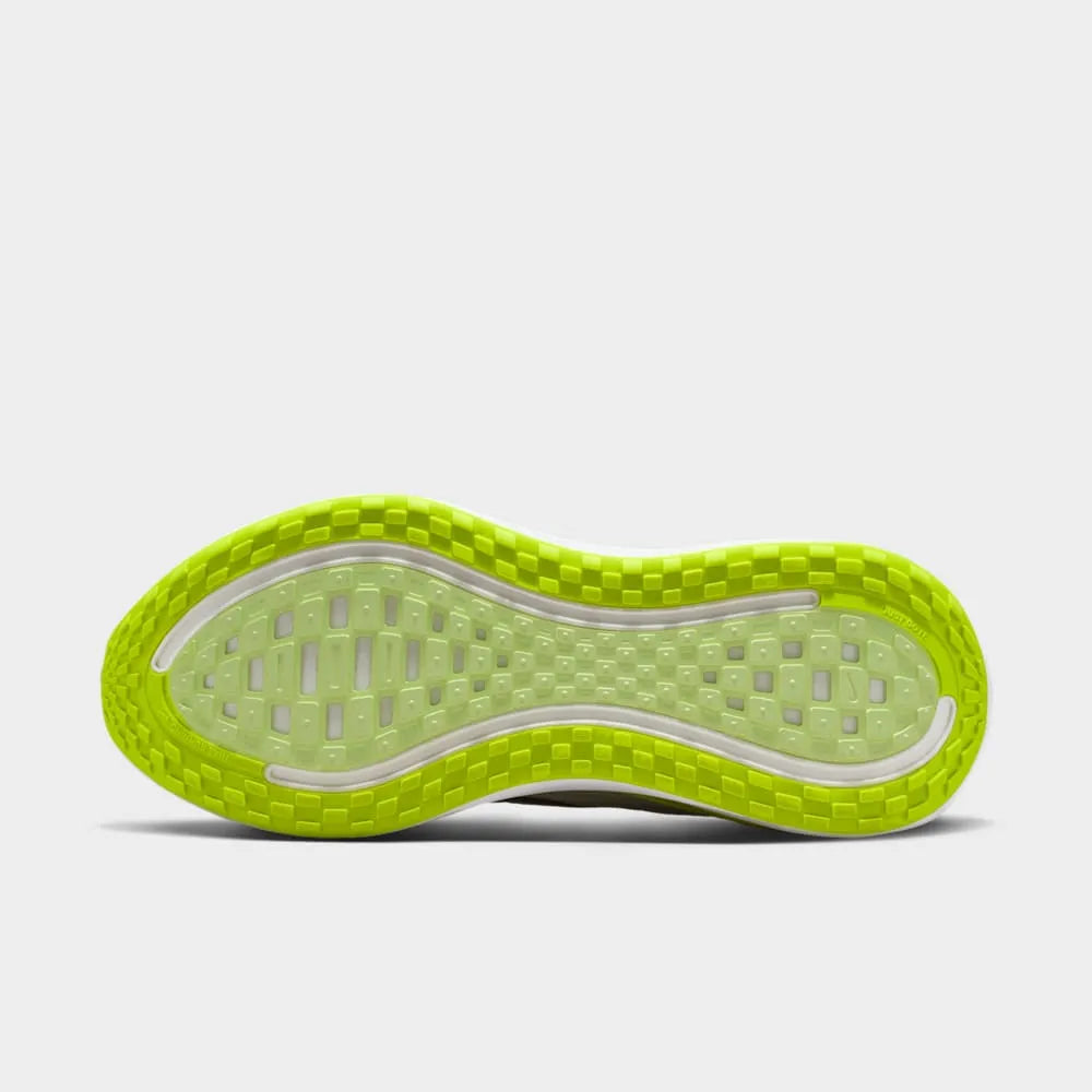 Nike Vomero Plus