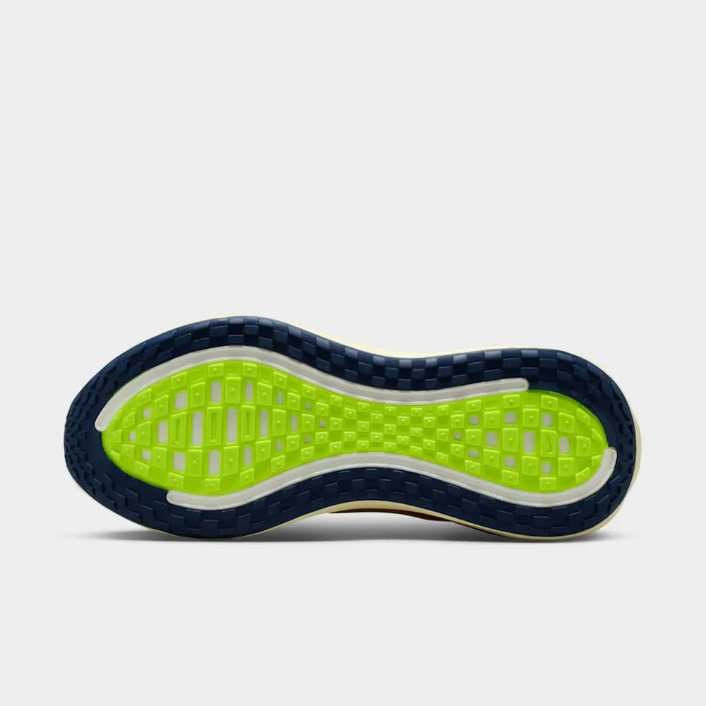 Nike Vomero Plus