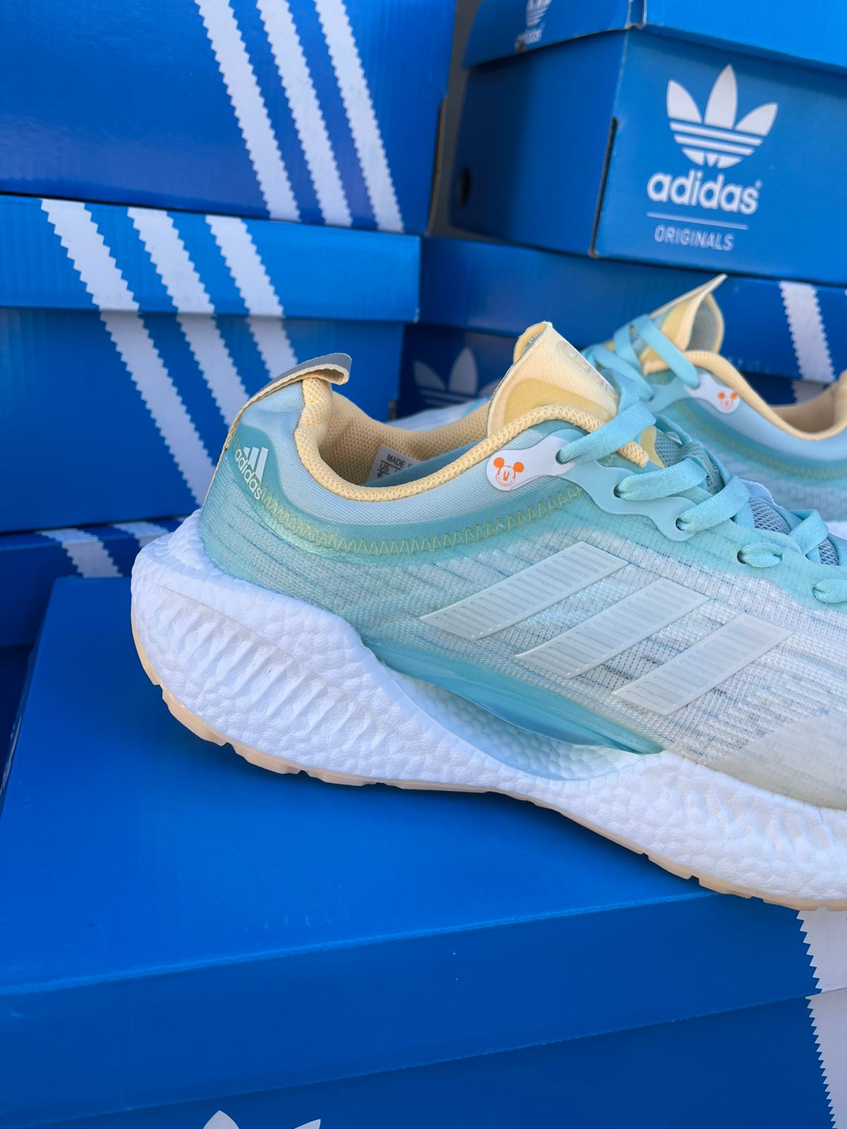 ADIDAS PERFORMANCE