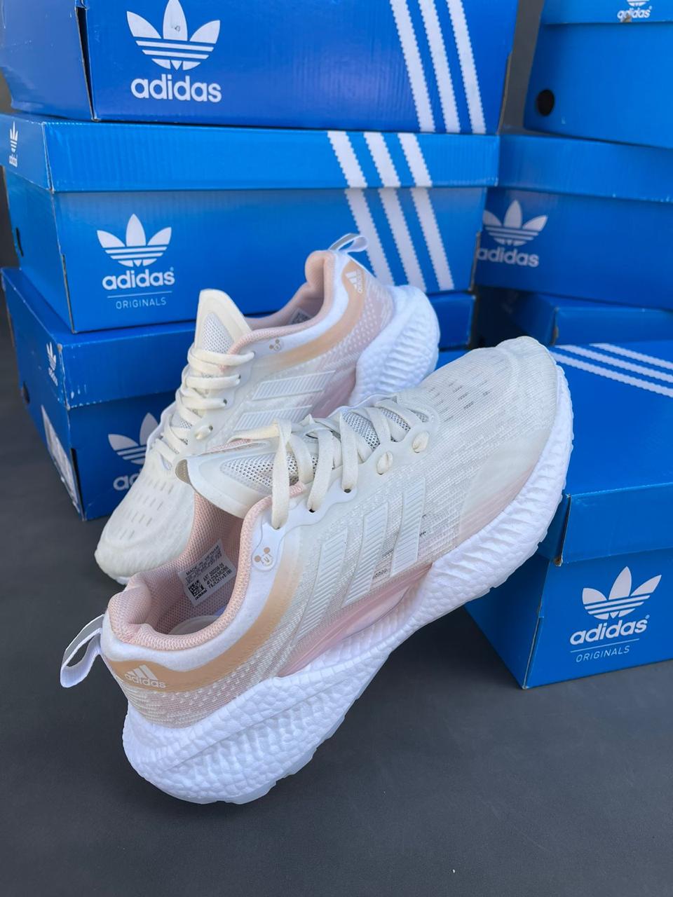ADIDAS PERFORMANCE