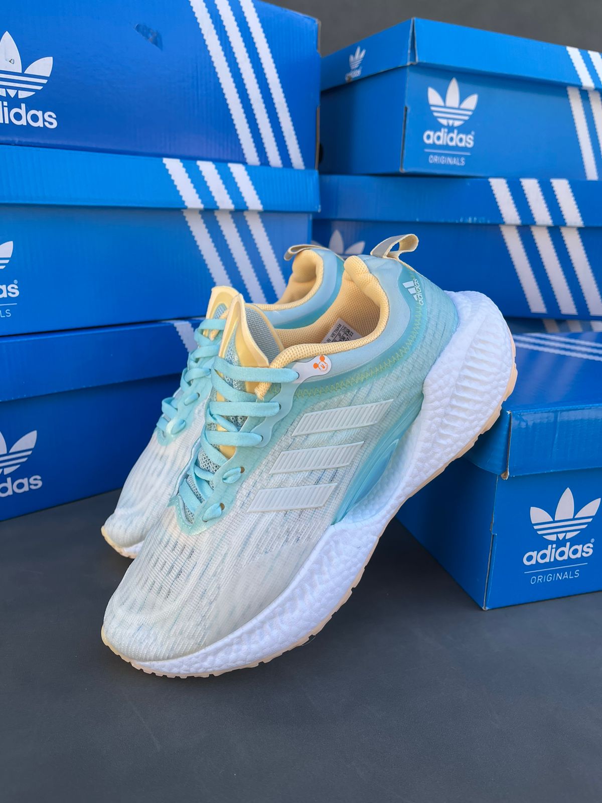 ADIDAS PERFORMANCE