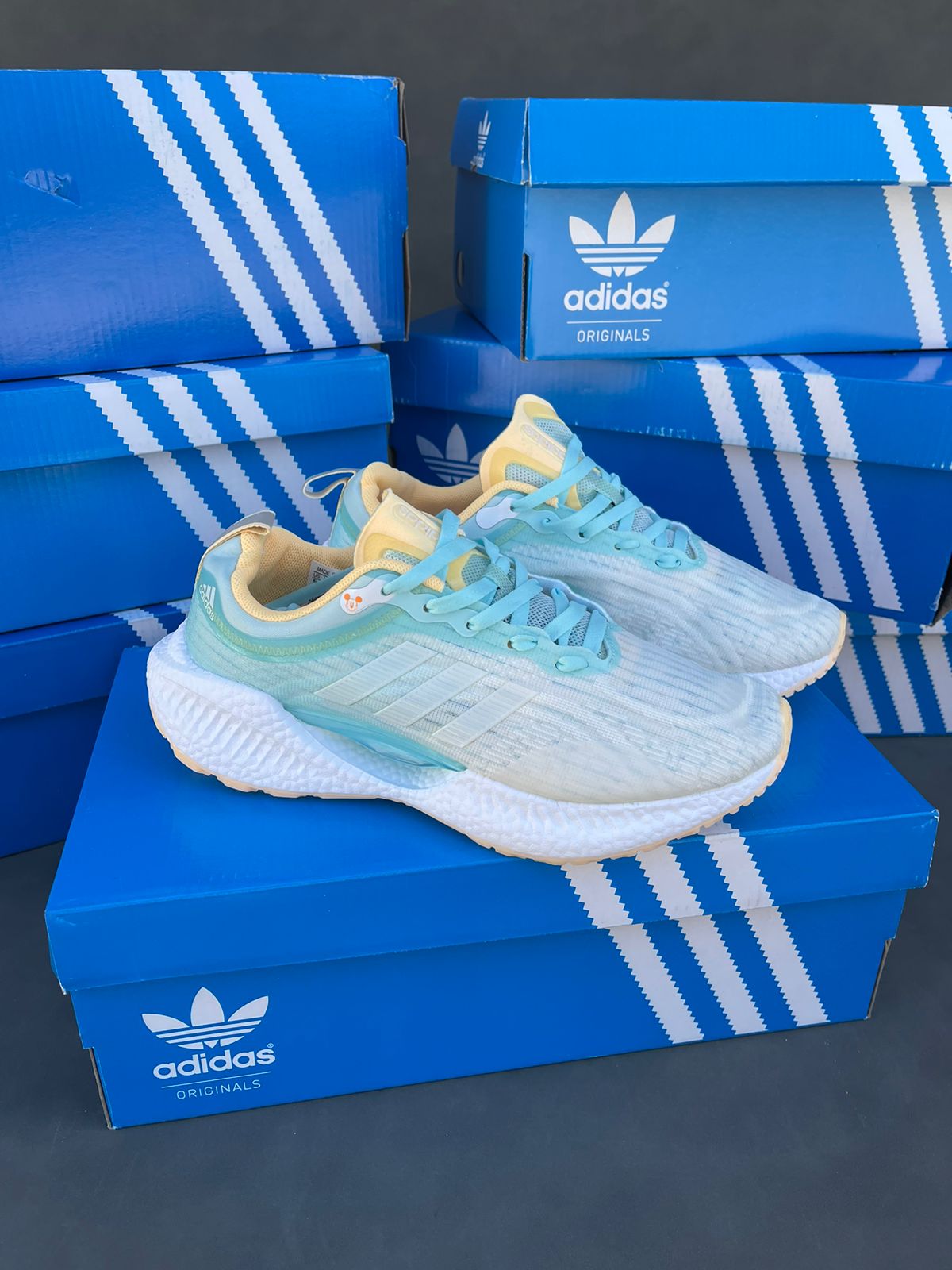 ADIDAS PERFORMANCE