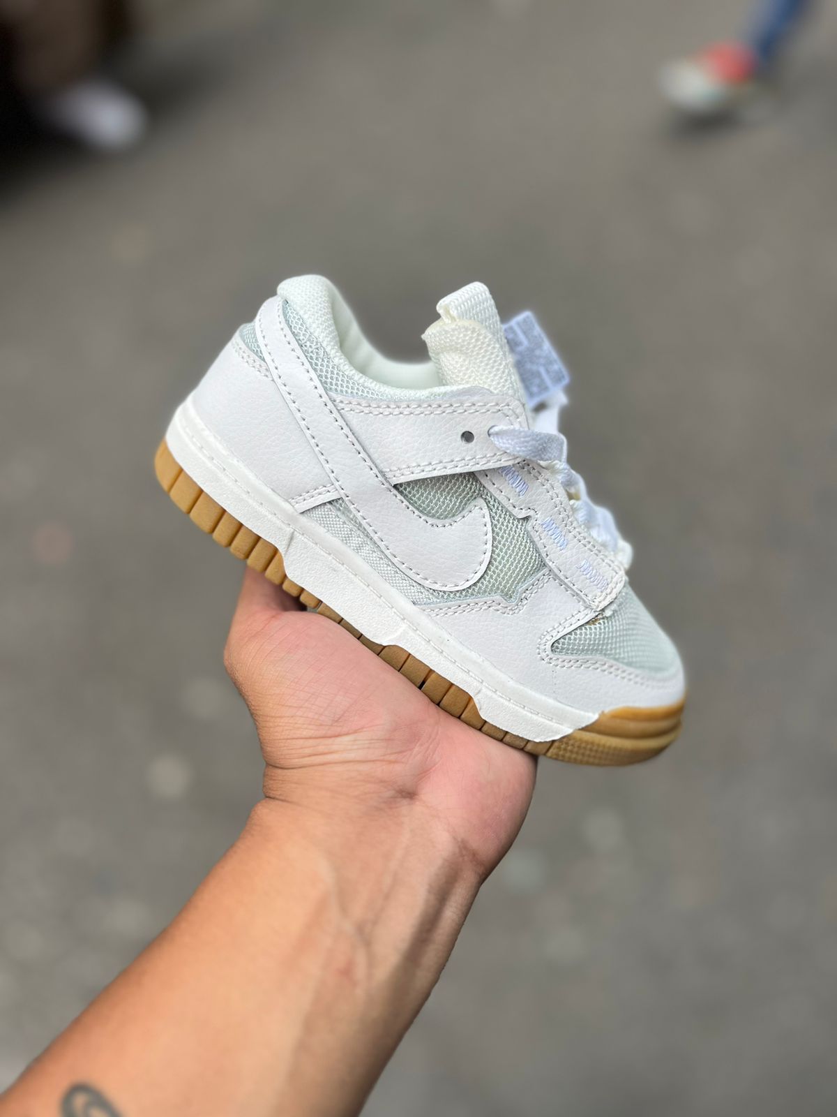 NIKE JUMBO