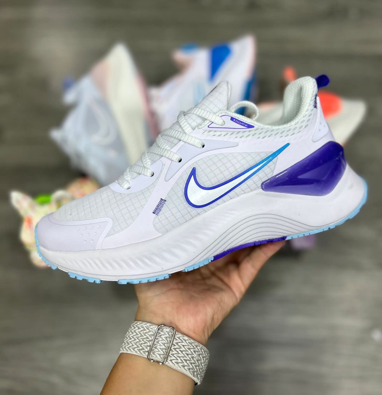 NIKE SPEED