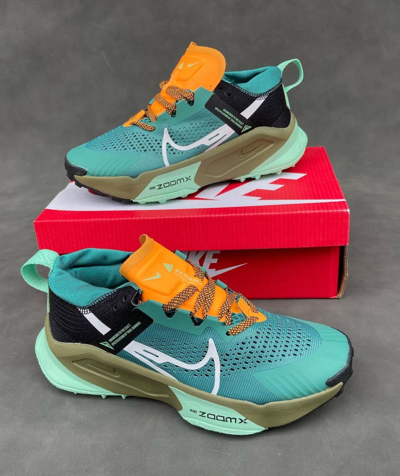 NIKE TRAIL